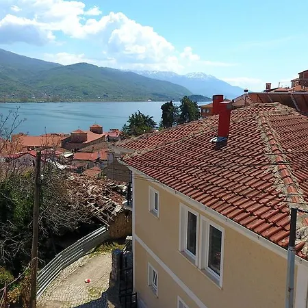 Apartment And Damjan