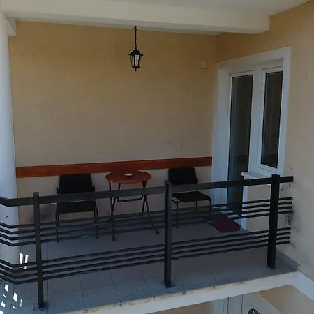 And Damjan Apartment