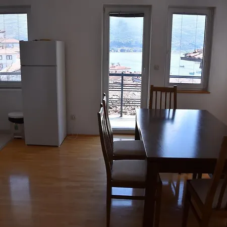 Apartment And Damjan Ohrid