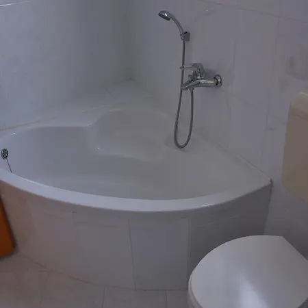 Apartman And Damjan Ohrid
